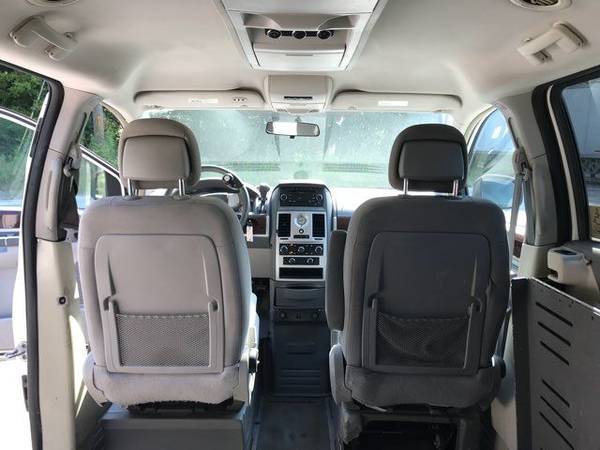 2010 Chrysler Town and Country Handicap Accessible Wheelchair Van for sale in Dallas, OH – photo 13