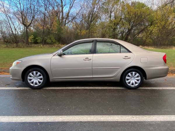 2002 Toyota Camry - cars & trucks - by owner - vehicle automotive sale for sale in Madison, WI – photo 2