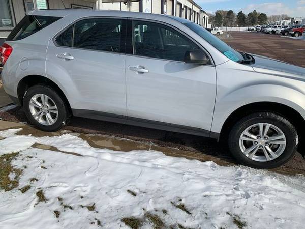 2016 Chevrolet Equinox - cars & trucks - by dealer - vehicle... for sale in Sioux Falls, IA – photo 3