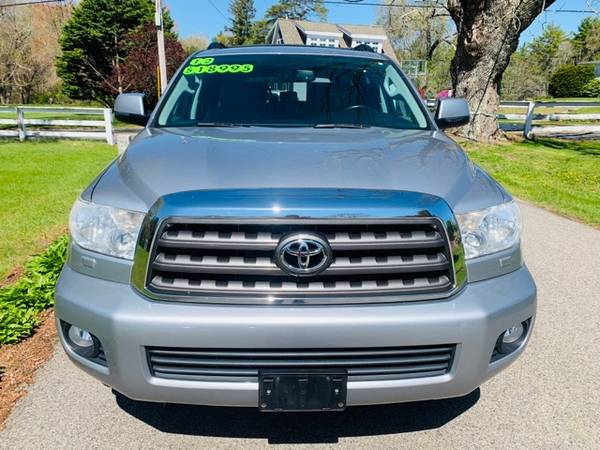 2012 Toyota Sequoia SR5 4X4 Leather Interior, Moon Roof - cars & for sale in Kingston, MA – photo 11
