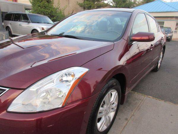 2010 Nissan Altima 4dr Sdn I4 CVT 2.5 S ***Guaranteed Financing!!! for sale in Lynbrook, NY – photo 8