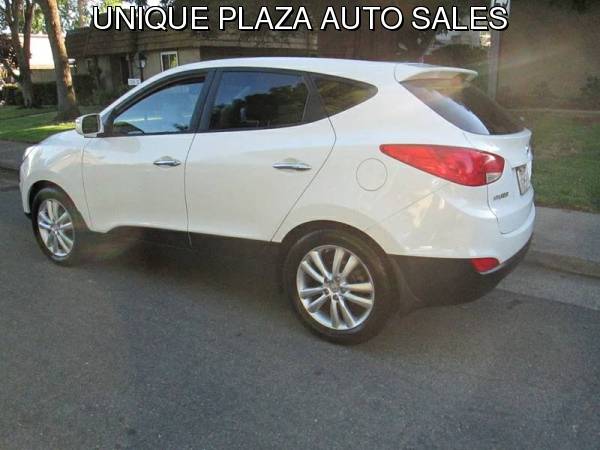 2011 Hyundai Tucson Limited AWD 4dr SUV ** EXTRA CLEAN! MUST SEE! ** for sale in Sacramento , CA – photo 5