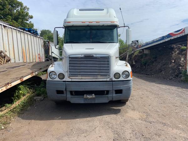 1999 Freightliner Century for sale in Lansdale, PA – photo 2