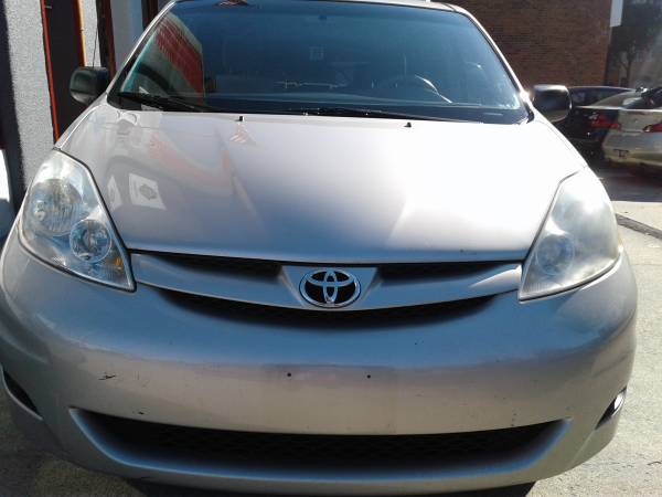 2008 Toyota Sienna LE - cars & trucks - by owner - vehicle... for sale in Frederick, MD – photo 11