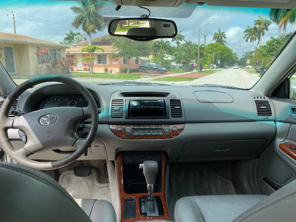 2003 Toyota Camry v6 XLE 2 owner Leather Extra Clean for sale in Boca Raton, FL – photo 6