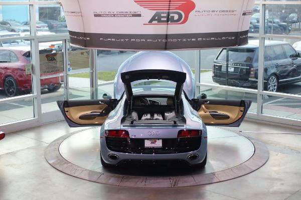 2011 Audi R8 5.2 Coupe quattro Auto R tronic Financing Available.... for sale in CHANTILLY, District Of Columbia – photo 14
