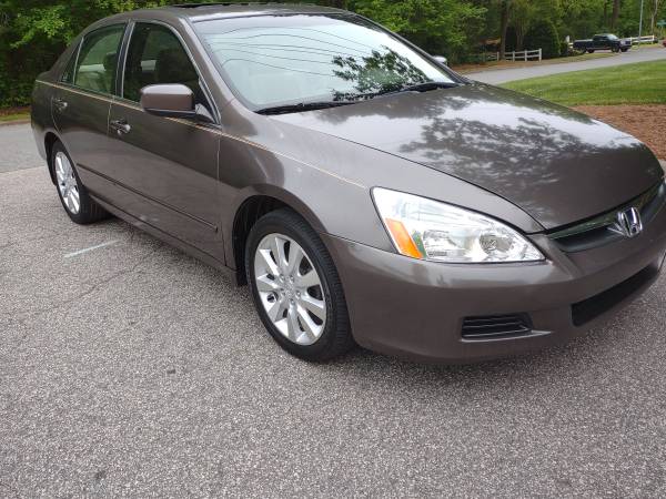 2006 Honda Accord EX-L V6 (153k miles) for sale in Raleigh, NC – photo 8