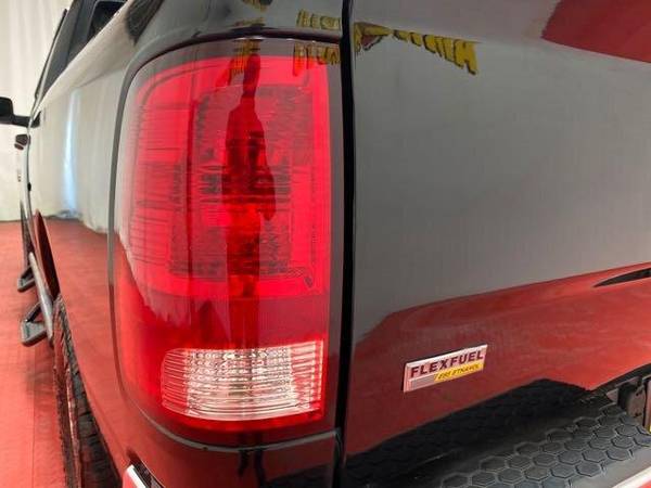 2018 Ram 1500 SLT 4x4 SLT 4dr Quad Cab 6.3 ft. SB Pickup $1500 -... for sale in Waldorf, MD – photo 7