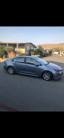 Toyota Corolla le 2020 clean title 8,000 miles - cars & trucks - by... for sale in Fremont, CA – photo 3