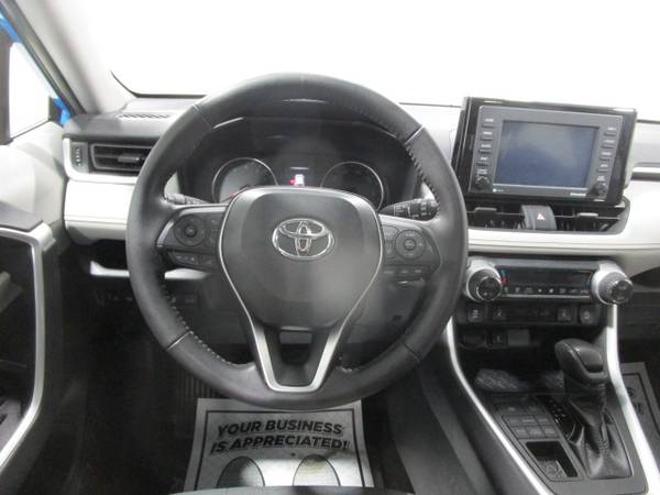 2020 TOYOTA RAV4 XLE AWD - - by dealer - vehicle for sale in Des Moines, IA – photo 10