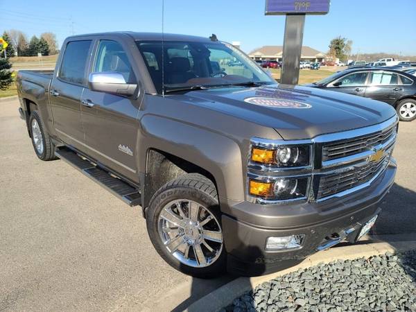 2014 Chevrolet Silverado 1500 High Country 4x4 4dr Crew Cab 5.8 ft.... for sale in Faribault, WI – photo 2