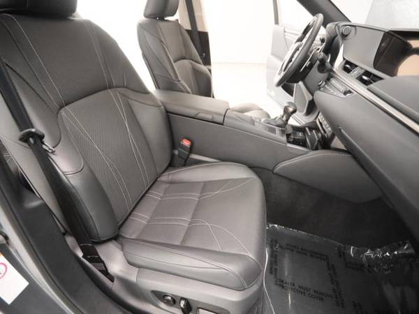 2019 Lexus ES 350 Ultra Luxury Package - cars & trucks - by dealer -... for sale in Caledonia, MI – photo 12