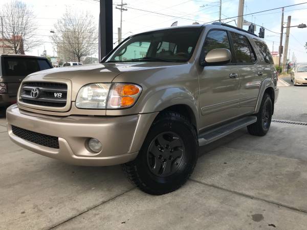 2004 Toyota Sequoia 4x4 EXTRA CLEAN! - - by dealer for sale in Tallahassee, FL
