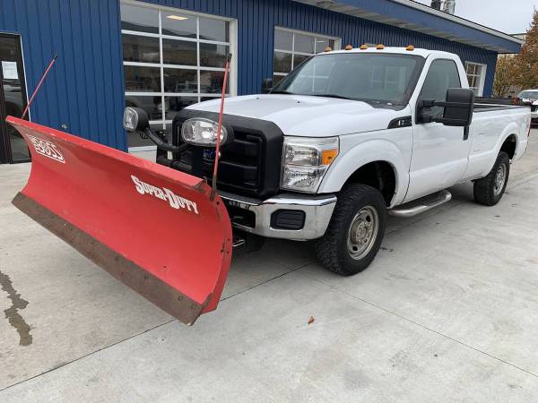 ★★★ 2012 Ford F-250 XL / 6.2L V8 4x4 / Boss Plow! ★★★ - cars &... for sale in Grand Forks, ND – photo 2
