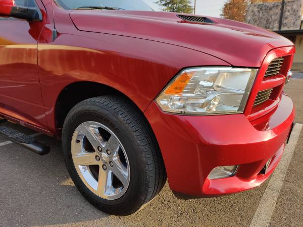 (PENDING) 2012 Ram 1500 Sport 4x4 Crew Cab! Loaded and only 89k! -... for sale in Citrus Heights, CA – photo 11
