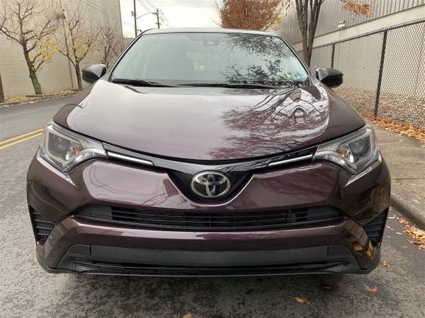 2018 Toyota RAV4 LE for sale in Paterson, NJ – photo 2
