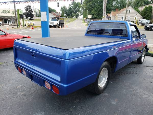 1985 Chevrolet S10 Race Truck - - by dealer - vehicle for sale in Canton, OH – photo 2