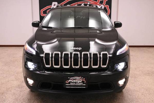 2017 Jeep Cherokee Latitude for sale in Akron, OH – photo 9
