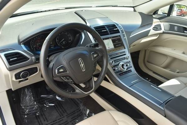 2017 Lincoln MKZ Select Sedan - - by dealer - vehicle for sale in McMinnville, OR – photo 9