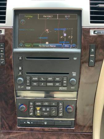 CADILLAC ESCALADE SUV - cars & trucks - by owner - vehicle... for sale in Hollywood, FL – photo 11