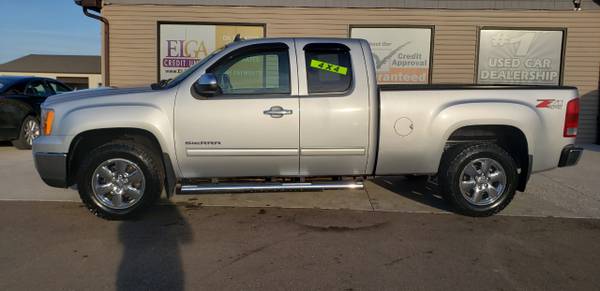 WOW!!! 2012 GMC Sierra 1500 4WD Ext Cab 143.5" SLE for sale in Chesaning, MI – photo 11