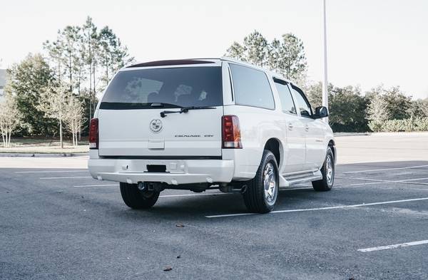 2006 Cadillac Escalade ESV AWD Super Clean Southern No Salt - cars &... for sale in Tallahassee, FL – photo 5