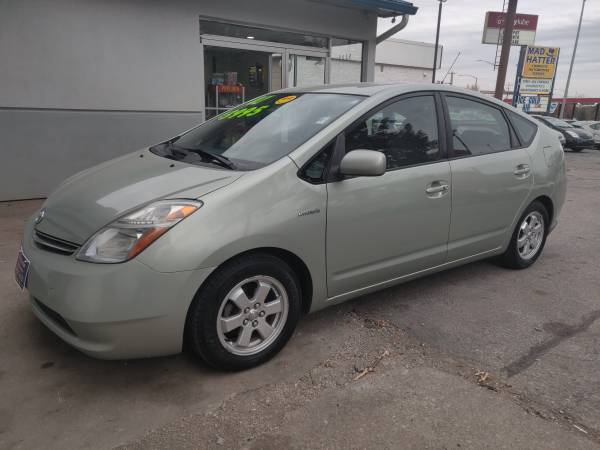2007 toyota prius - cars & trucks - by dealer - vehicle automotive... for sale in Cedar Falls, IA – photo 2