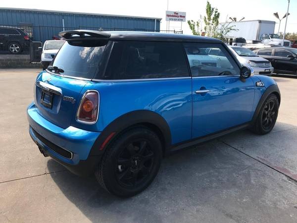 2009 MINI COOPER HARDTOP 2DR CPE S - cars & trucks - by owner -... for sale in Lewisville, TX – photo 3