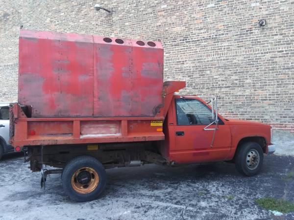 Dump Truck, Chipper Box,Chevy 3500,Runs Good,Low Miles-50K,1 Owner,See for sale in Midlothian, IL – photo 10