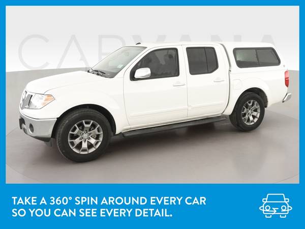 2019 Nissan Frontier Crew Cab SL Pickup 4D 5 ft pickup White for sale in South El Monte, CA – photo 3