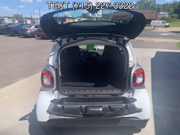 2017 SMART FORTWO PURE - cars & trucks - by dealer - vehicle... for sale in Somerset, WI – photo 15