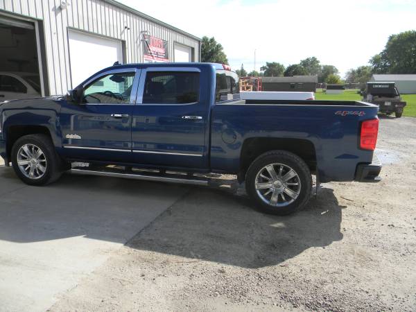2015 chevy silverado high country 6.2L clean title warranty for sale in libertyville, IA – photo 7