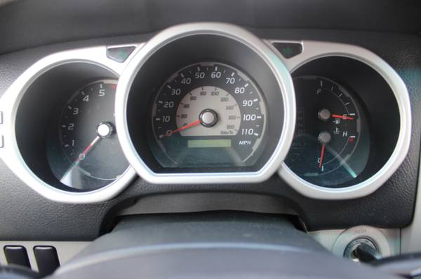 1 Owner 79,000 Miles* 2005 Toyota 4Runner SR5 V6 4WD for sale in Louisville, KY – photo 18
