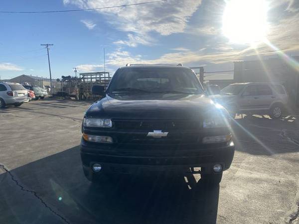 2003 Chevrolet, Chevy Suburban 1500 4WD Financing Available - cars &... for sale in Billings, MT – photo 3