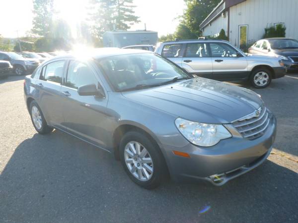 2008 CHRYSLER SEBRING SEDAN LO MILEAGE ONLY 91000 AUTOMATIC VERY CLEAN for sale in Milford, ME – photo 8