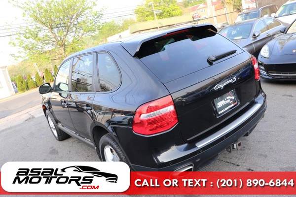 Black 2010 Porsche Cayenne TRIM 85, 672 miles - North Jersey - cars for sale in East Rutherford, NJ – photo 12