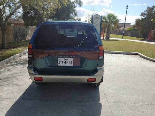 2003 Mitsubishi Montero Sport - cars & trucks - by owner - vehicle... for sale in Brownsville, TX – photo 2