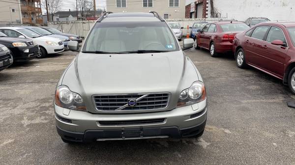 2007 Volvo XC90 3.2L 6Cyl AWD SUV*7 Seats-3rd Row*Leather*Runs Great... for sale in Manchester, ME – photo 2