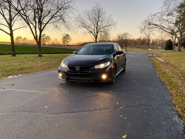 2018 Honda Civic Sport Hatchback - - by dealer for sale in Cowpens, SC – photo 13