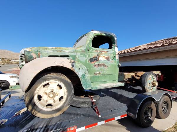 1946 Classic Dodge Truck 1 1/2 ton dually for sale in Desert Hot Springs, CA – photo 2