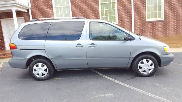 2001 Toyota Sienna - cars & trucks - by owner - vehicle automotive... for sale in Greer, SC – photo 6