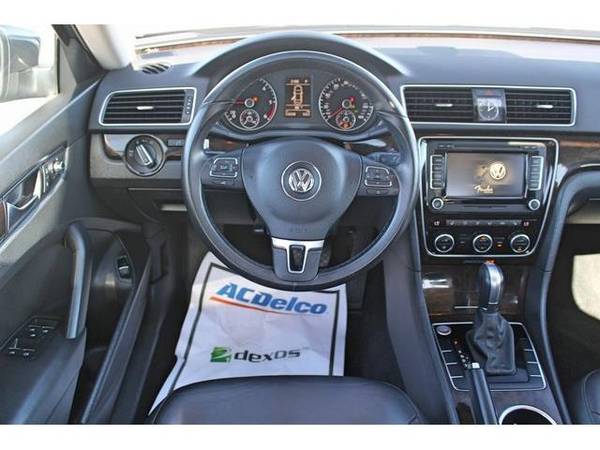 2015 Volkswagen Passat TDI SEL Premium - sedan - cars & trucks - by... for sale in Bartlesville, KS – photo 18