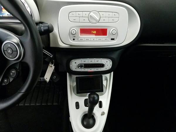 2016 SMART FORTWO PASSION 1 OWNER FULL WARRANTY OFF-LEASE for sale in STATEN ISLAND, NY – photo 9