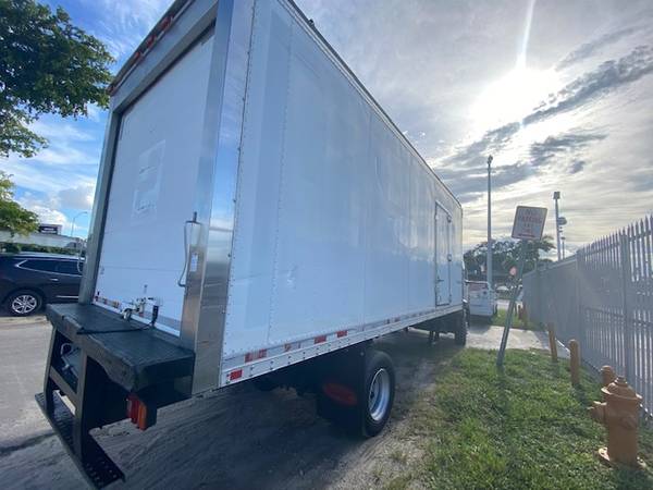 2007 PETERBILT 220 REEFER TRUCK STOCK 1645 - cars & trucks - by... for sale in Miami, FL – photo 6