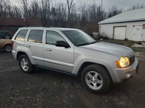 2005 JEEP GRAND CHEROKEE LIMITED 4X4!!! - cars & trucks - by owner -... for sale in Apulia Station, NY – photo 5