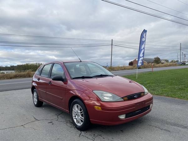 2003 Ford Focus ZX5 4dr Hatchback - cars & trucks - by dealer -... for sale in Wrightsville, PA – photo 6