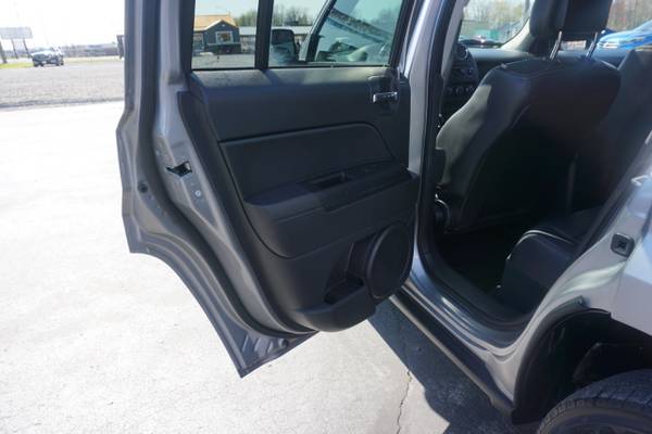 2015 Jeep Patriot 4WD 4dr High Altitude Edition - - by for sale in Greenville, PA – photo 21