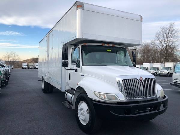 2011 International 4300 24 Moving Truck 5575 - - by for sale in Coventry, RI – photo 2