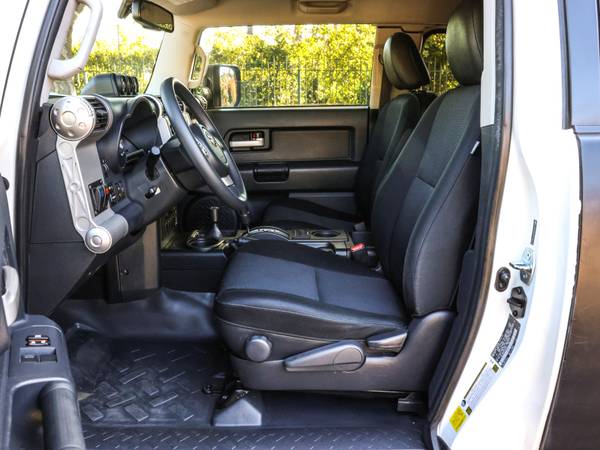 2014 Toyota FJ Cruise 4x4 CUSTOMIZED with Convenience & Off Road... for sale in Pasadena, CA – photo 11