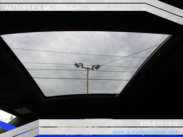 2012 VOLKSWAGEN BEETLE TURBO - - by dealer - vehicle for sale in Lynnwood, WA – photo 24
